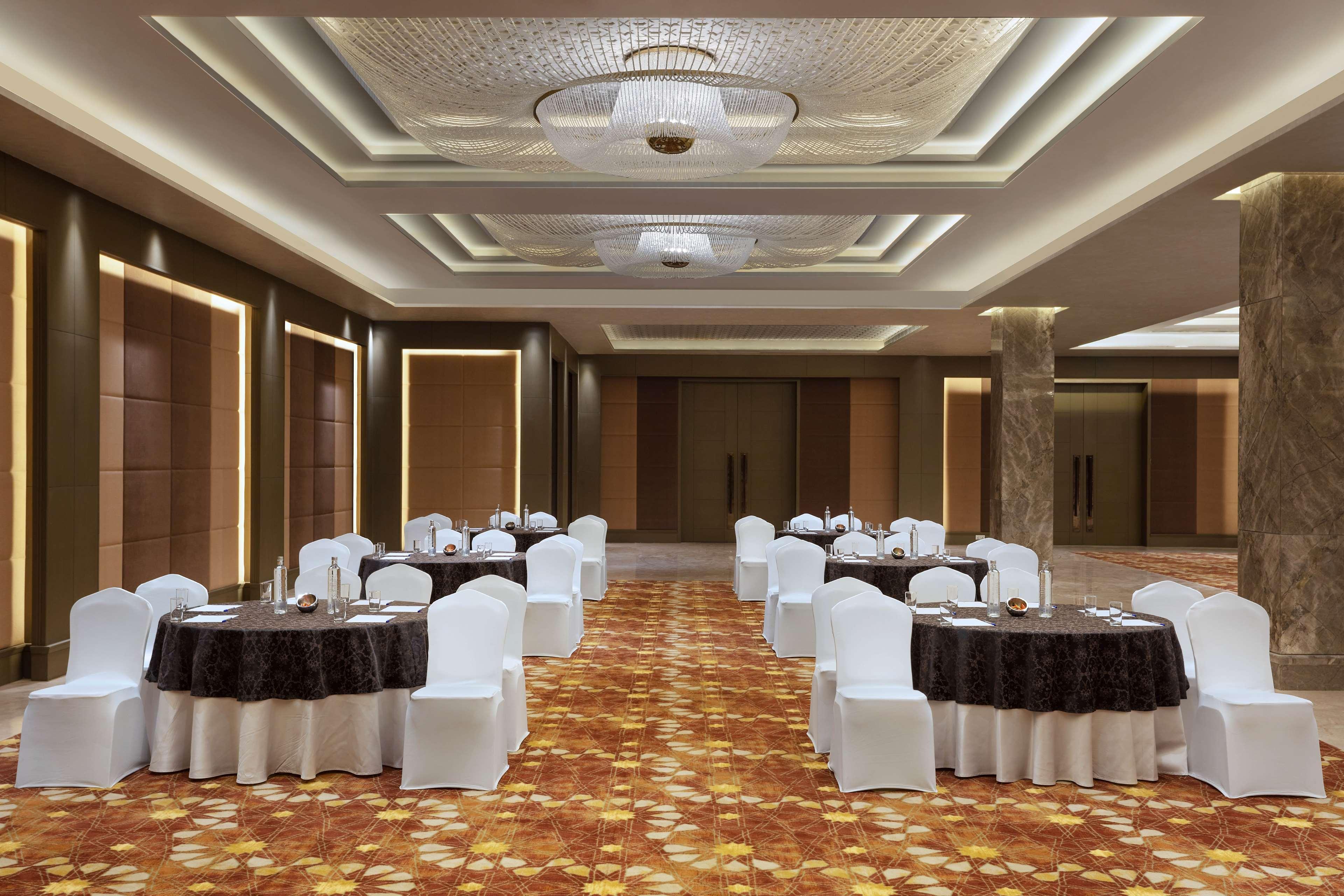 Doubletree By Hilton Jaipur Amer Exterior foto