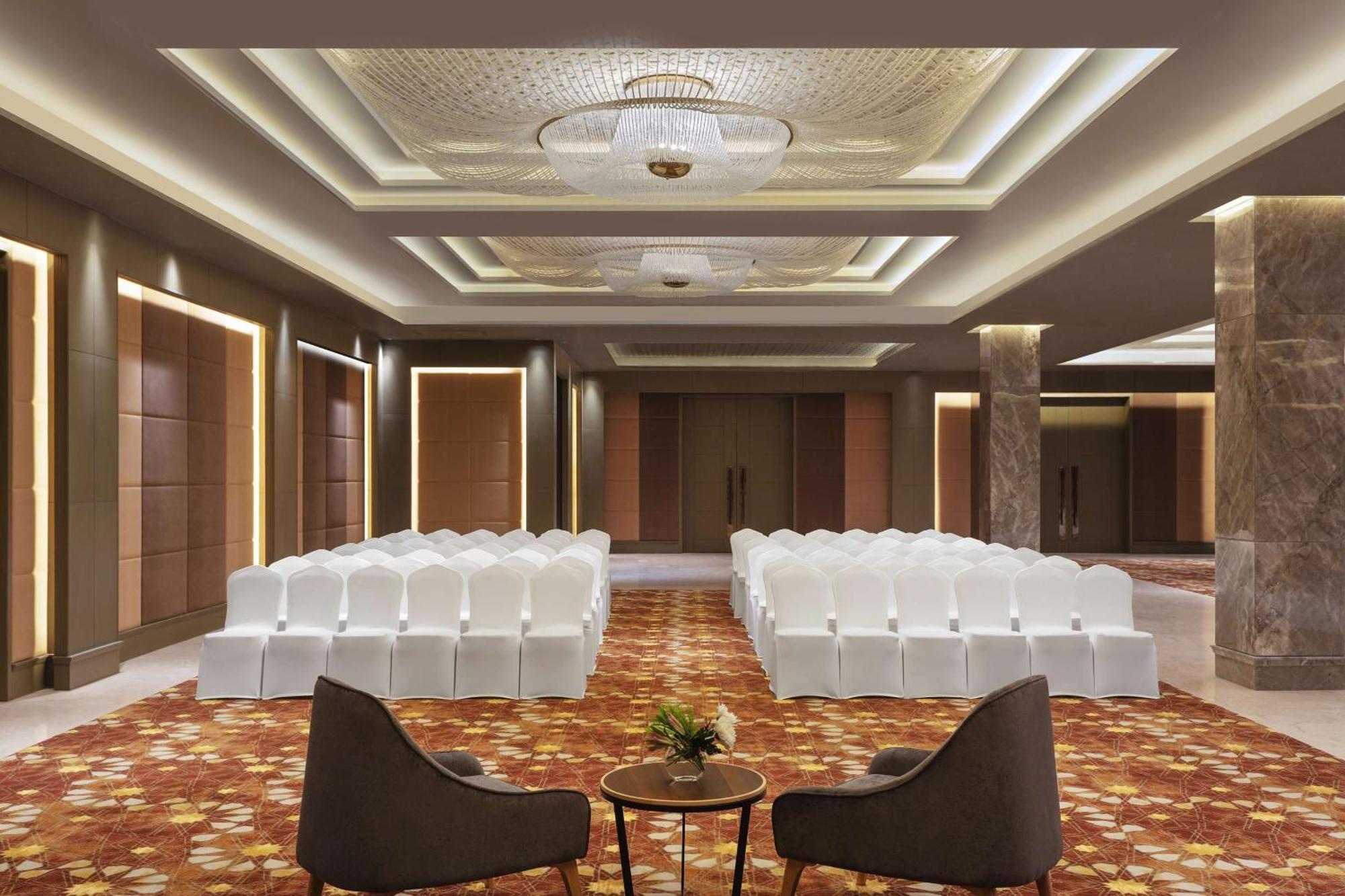 Doubletree By Hilton Jaipur Amer Exterior foto